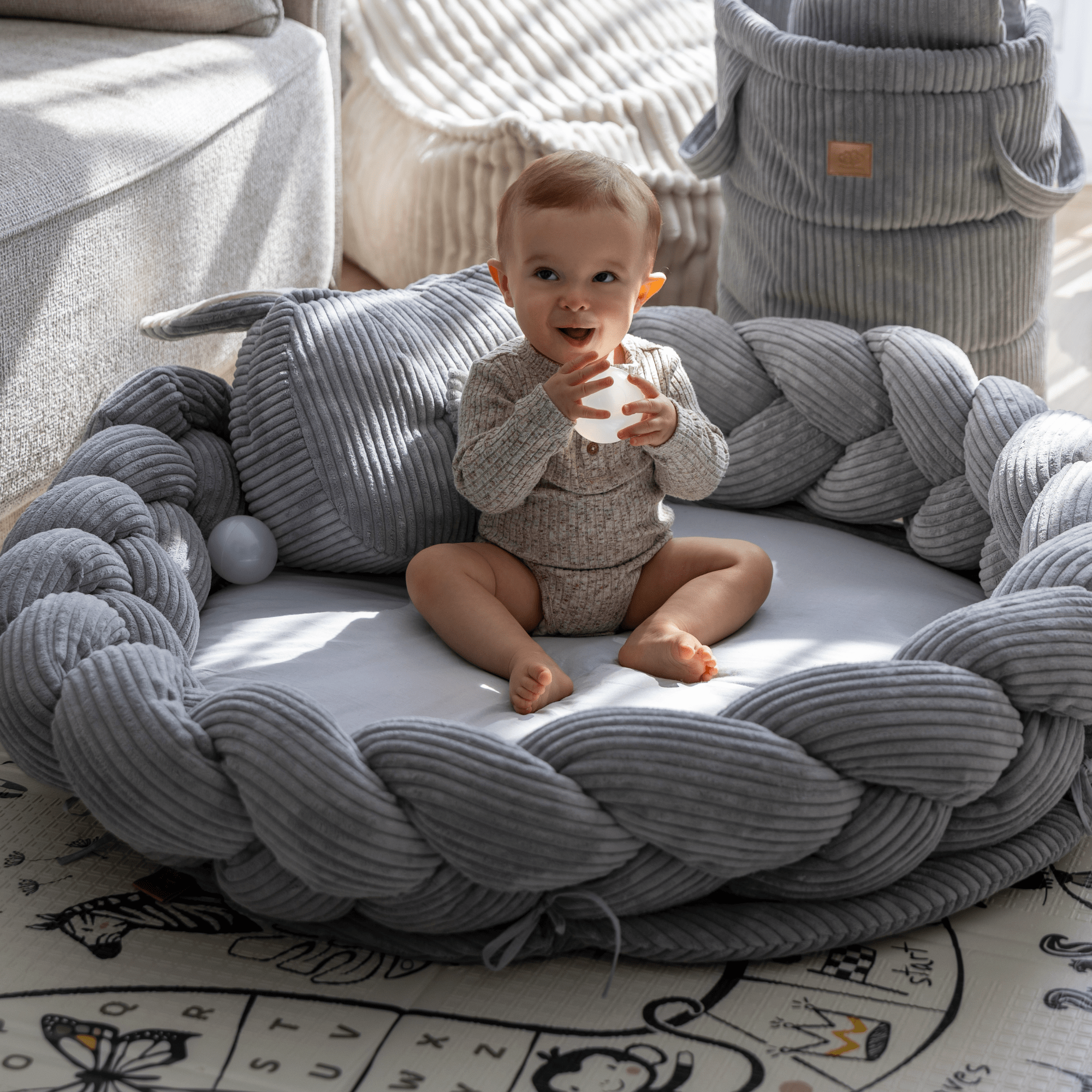 Meowbaby Kokon Niemowlęcy z Warkoczem Ochronnym - Mata do Zabawy | Aesthetic